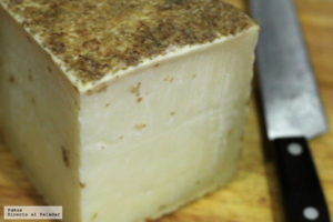 queso de oveja emborrado